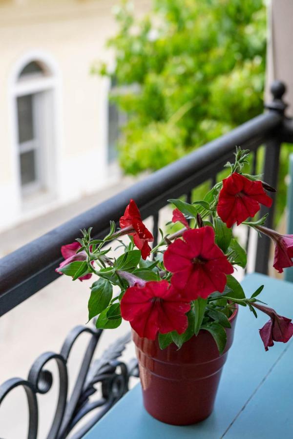 Agalide Apartment *